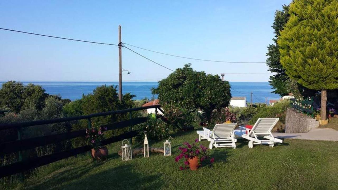 Aura Guest House Kinira Exterior foto